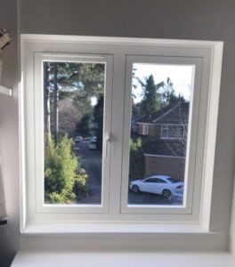 Противопожарное окно белого цвета / серия FRM1167